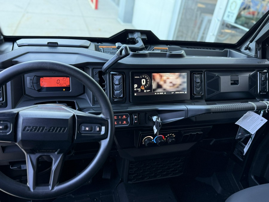 2026 Can-Am DEFENDER MAX LIMITED HD11