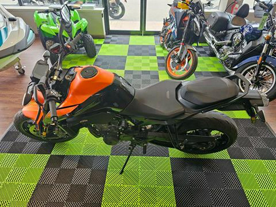 2022 KTM 890 Duke