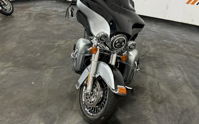 2012 HARLEY DAVIDSON ULTRA CLASSIC