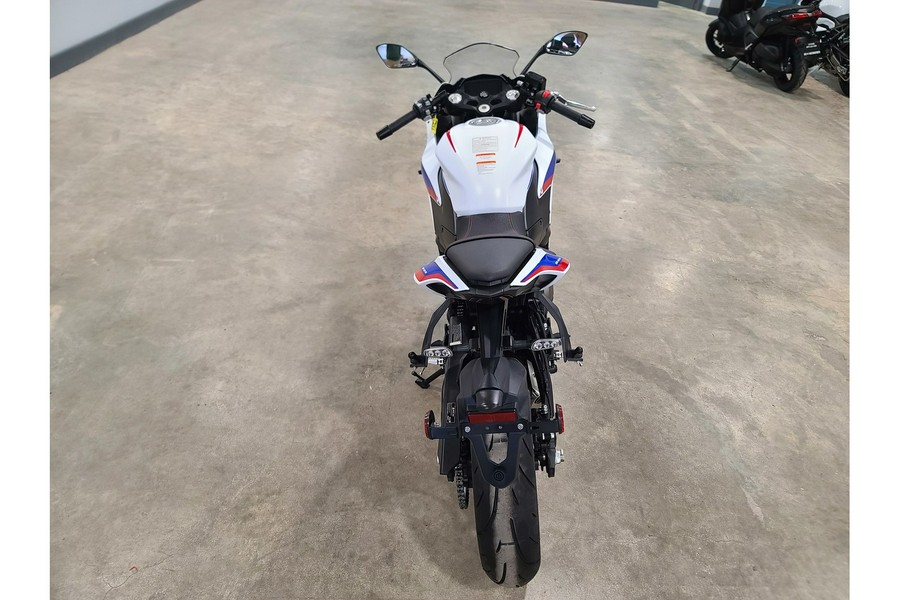 2023 QJ MOTOR SRK400RR