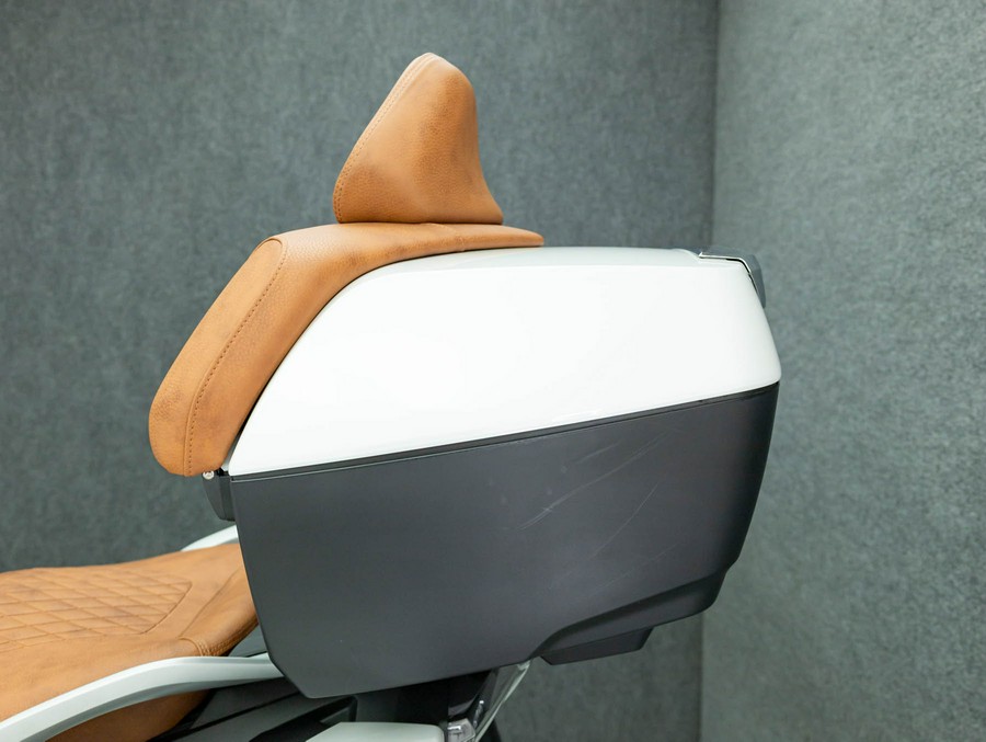 2022 BMW K1600GTL W/ABS