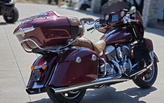 2019 Indian Roadmaster Burgundy Metallic