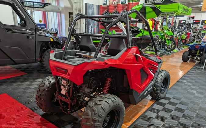 2025 Polaris RZR 200 EFI