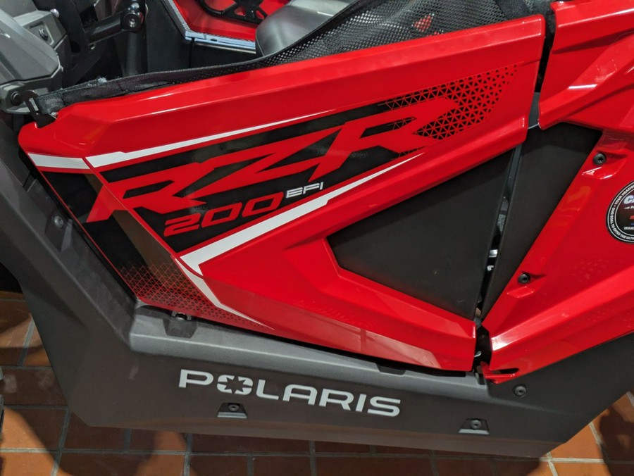 2025 Polaris RZR 200 EFI
