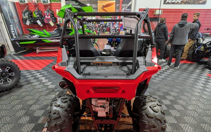 2025 Polaris RZR 200 EFI