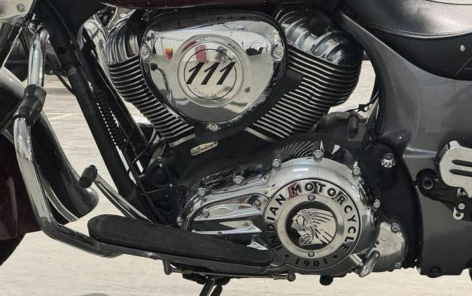 2017 Indian Motorcycle® Springfield™ Steel Gray Over Burgundy Metallic