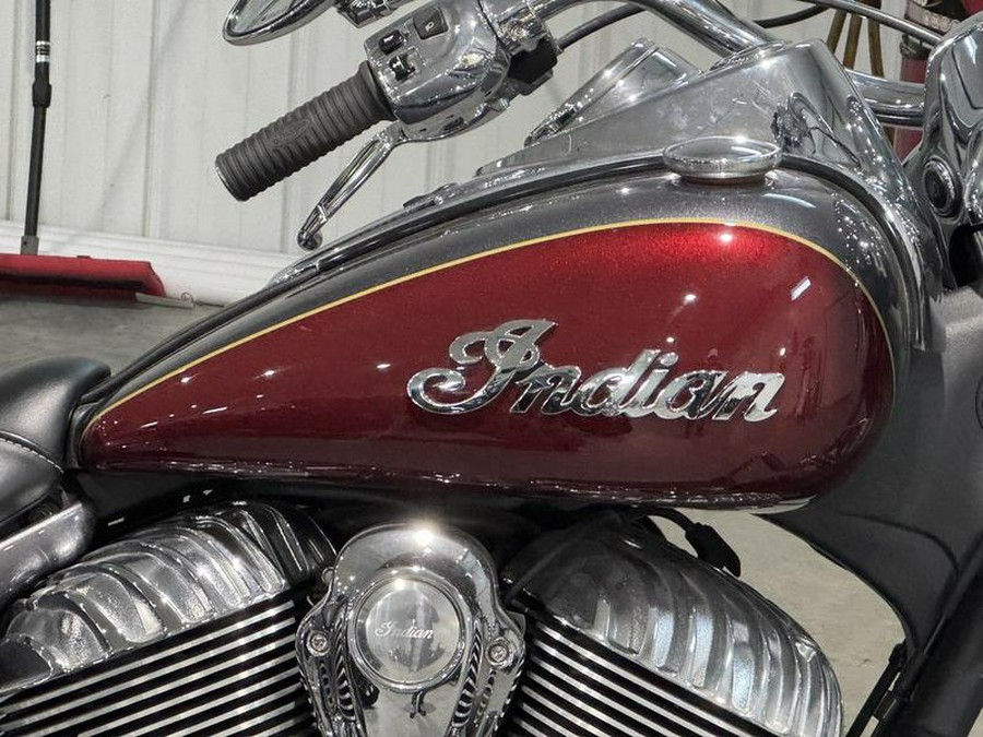 2017 Indian Motorcycle® Springfield™ Steel Gray Over Burgundy Metallic