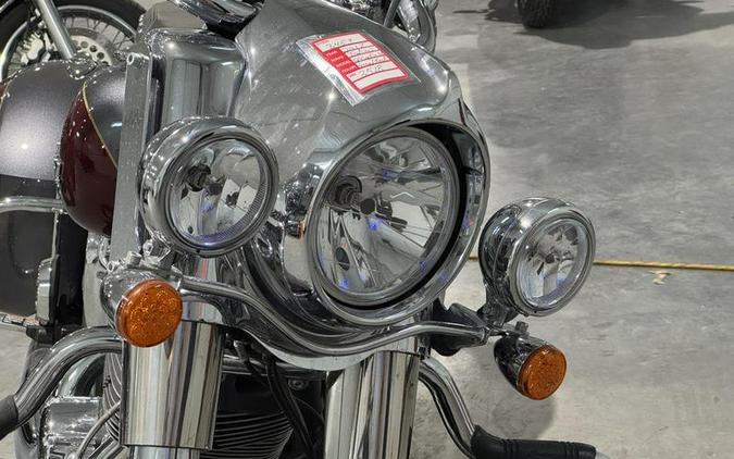 2017 Indian Motorcycle® Springfield™ Steel Gray Over Burgundy Metallic