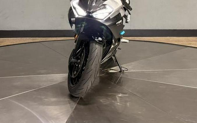 2025 CFMOTO 675SS