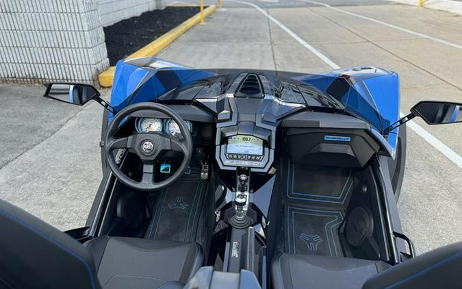 2018 Polaris Slingshot SLINGSHOT SLR Electric Blue