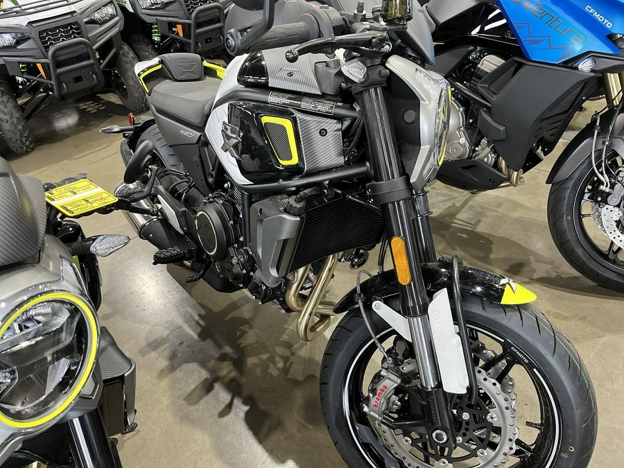 2022 CFMOTO 700 CL-X