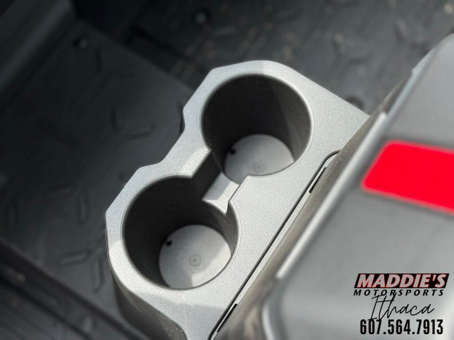 2025 Kawasaki RIDGE XR Deluxe HVAC