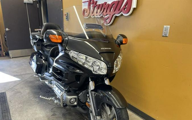 2010 Honda Gold Wing Audio / Comfort