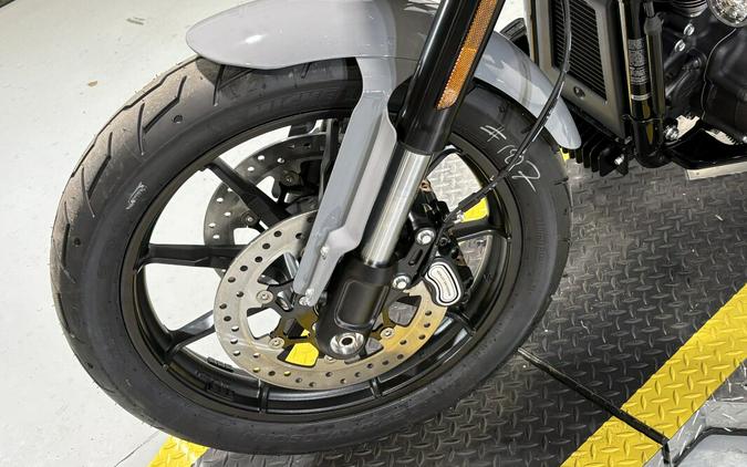 2026 Harley-Davidson® Low Rider® ST Dark Billiard Gray - Black Finish