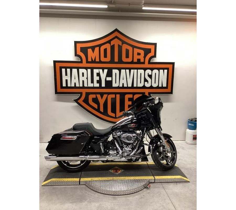 2024 Harley-Davidson® FLHX - Street Glide®