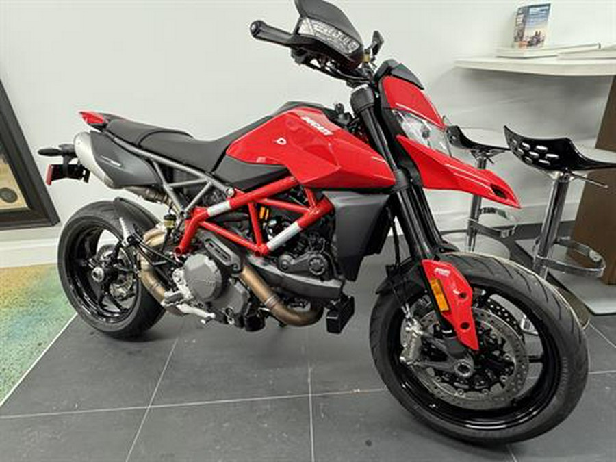 2025 Ducati Hypermotard 950