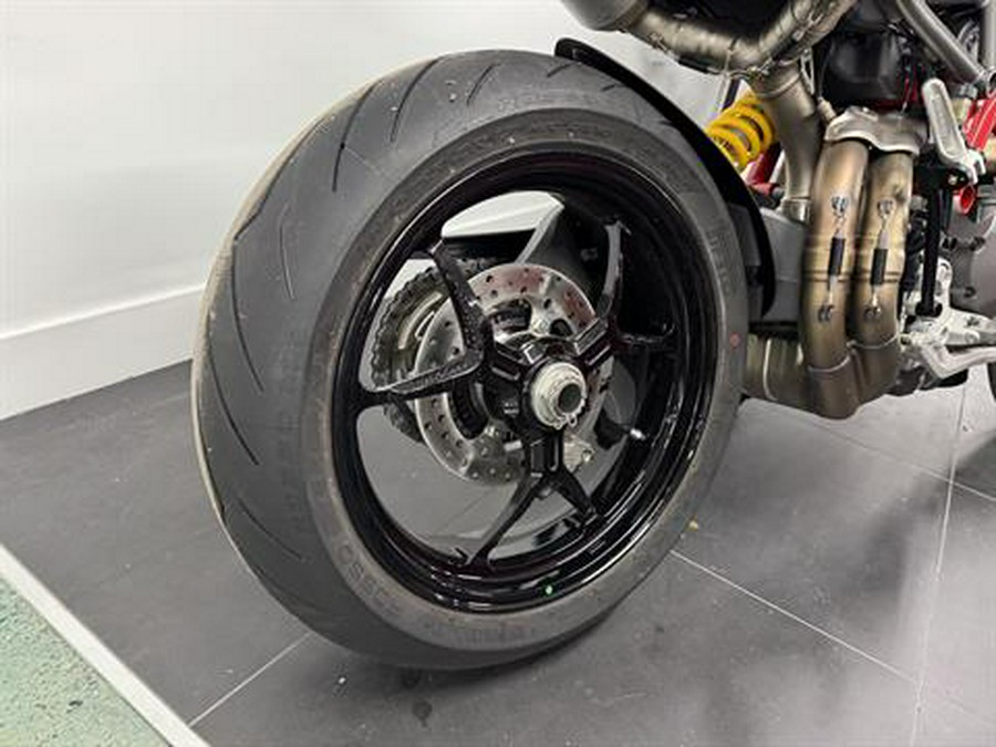 2025 Ducati Hypermotard 950