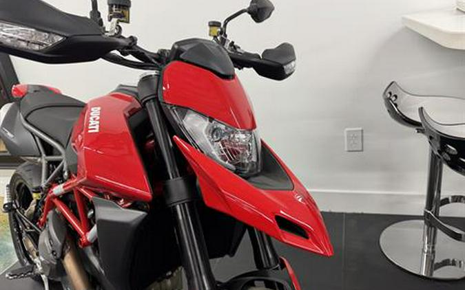 2025 Ducati Hypermotard 950