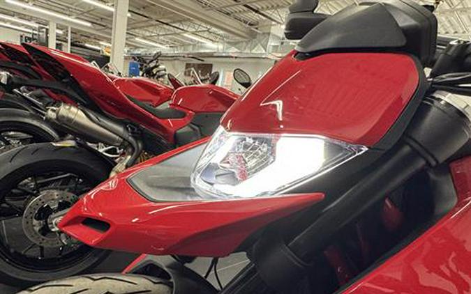 2025 Ducati Hypermotard 950