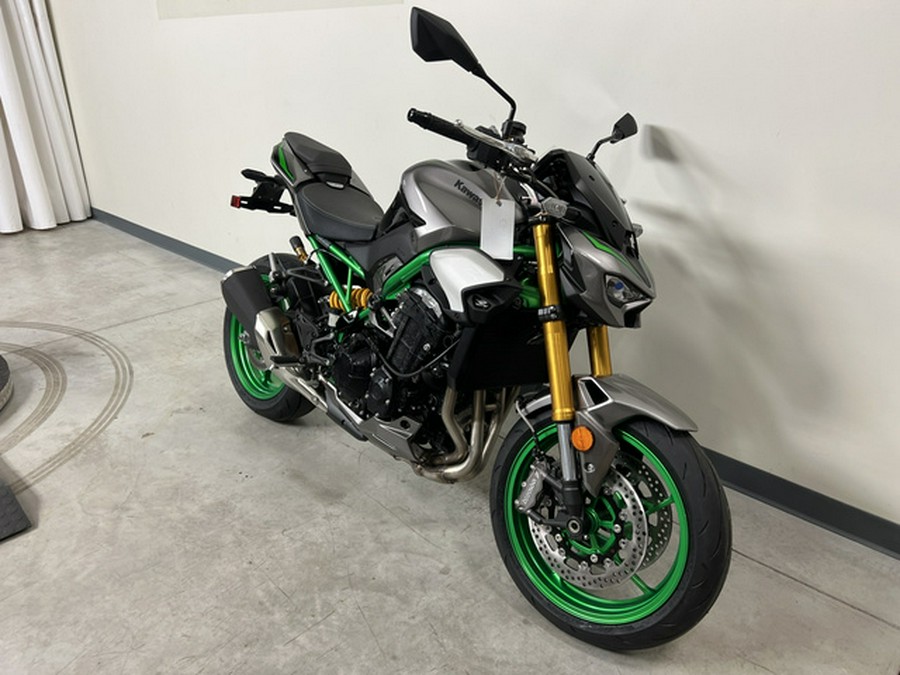 2025 Kawasaki Z900 SE ABS (ZR900TSFNL)