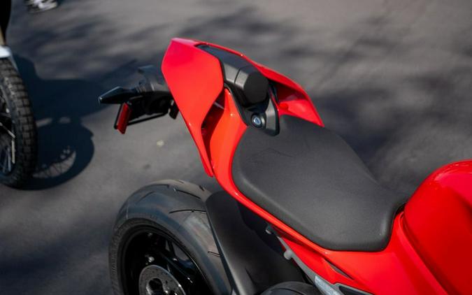 2026 Ducati Streetfighter V4