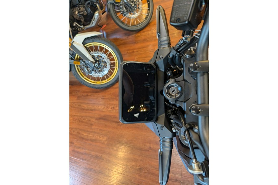 2025 Honda CB750 Hornet