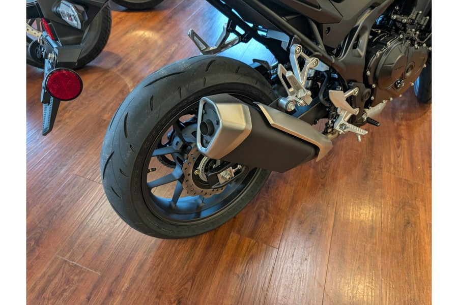 2025 Honda CB750 Hornet