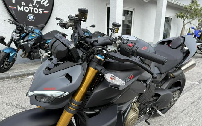 2023 Ducati Streetfighter V4 S