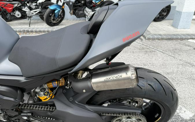 2023 Ducati Streetfighter V4 S