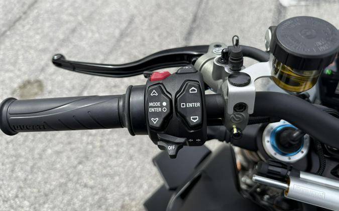 2023 Ducati Streetfighter V4 S