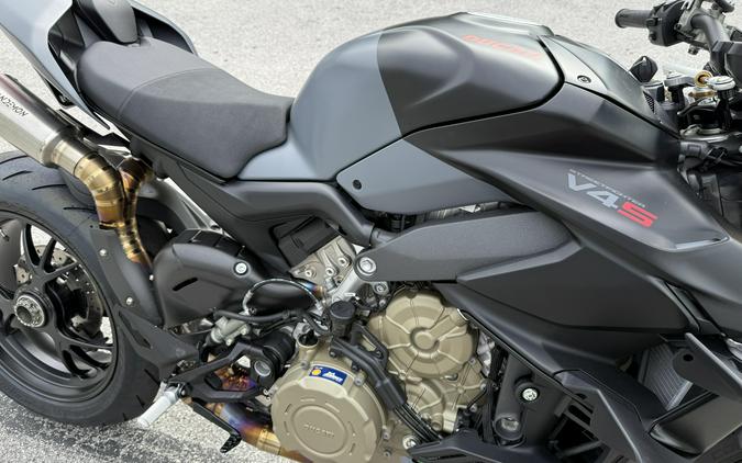2023 Ducati Streetfighter V4 S