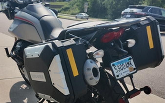 2022 Moto Guzzi V85 TT TRAVEL