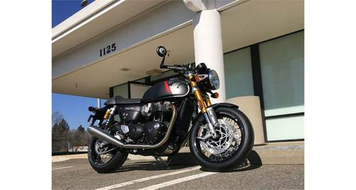 2020 Triumph Thruxton RS Review (17 Fast Facts)