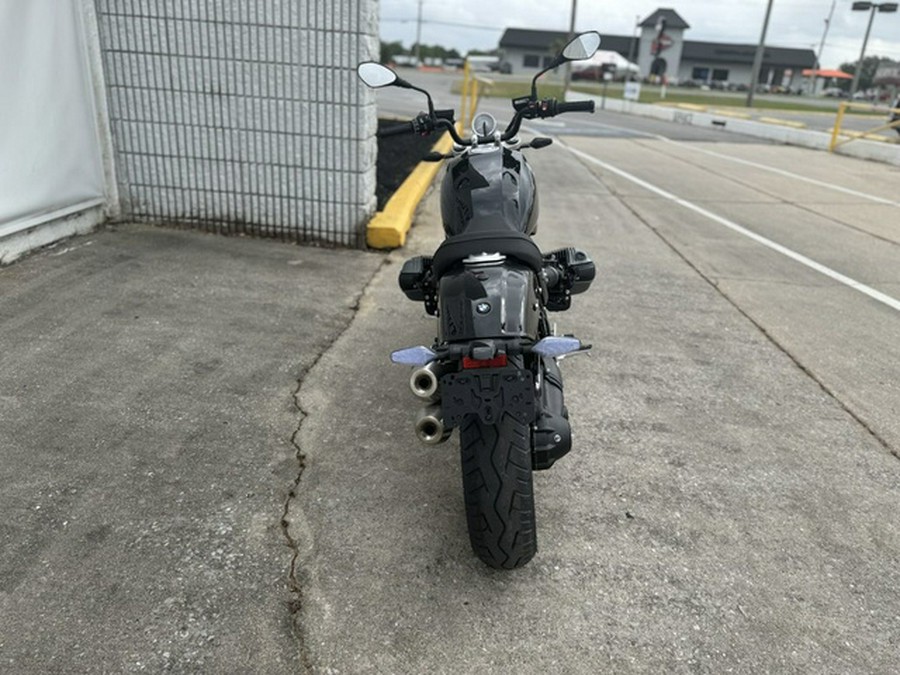 2024 BMW R 12 Blackstorm Metallic