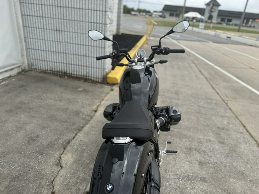 2024 BMW R 12 Blackstorm Metallic