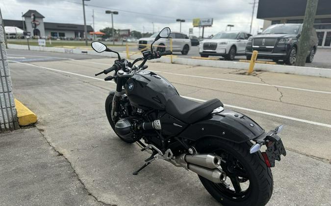 2024 BMW R 12 Blackstorm Metallic