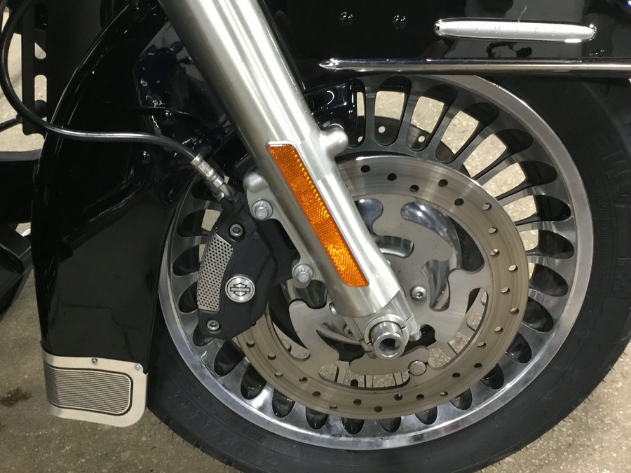 2011 HARLEY-DAVIDSON Ultra Limited