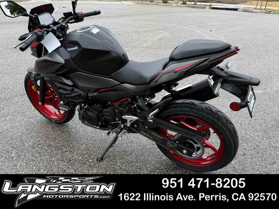 2025 Kawasaki Z500 SE ABS