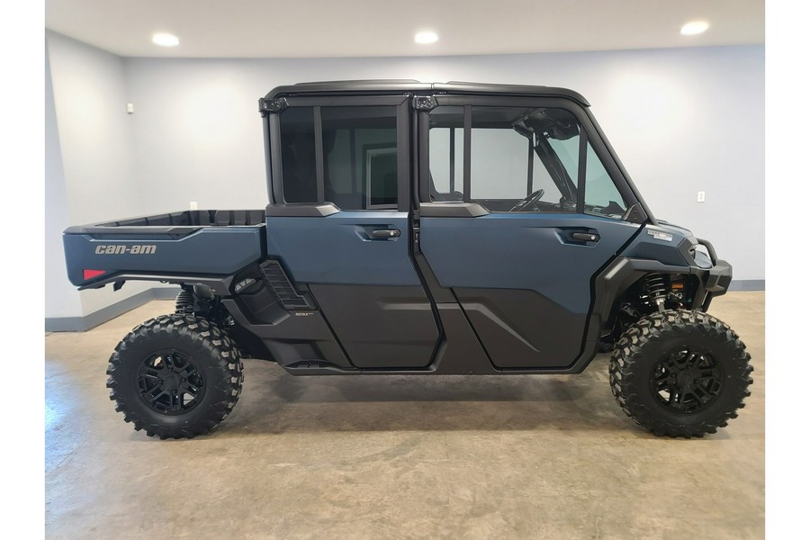 2026 Can-Am Defender MAX Limited HD11