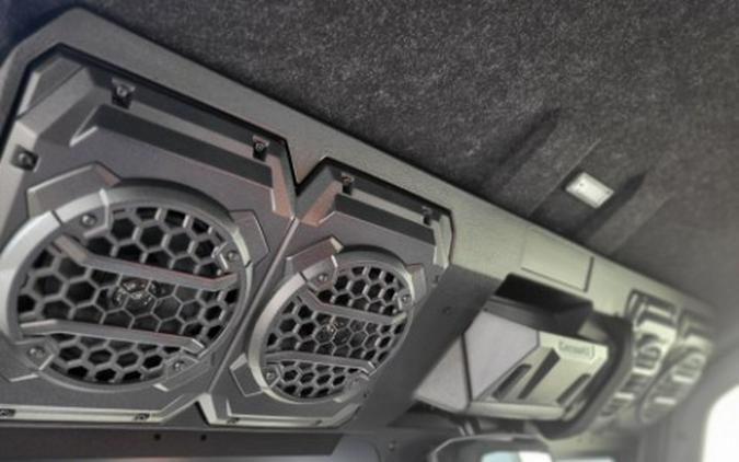 2027 Kawasaki RIDGE® CREW Platinum Ranch HVAC