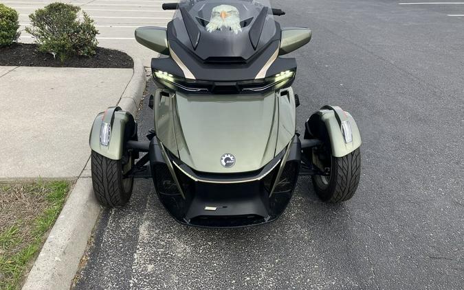 2021 Can-Am® Spyder® RT Sea To Sky SE6