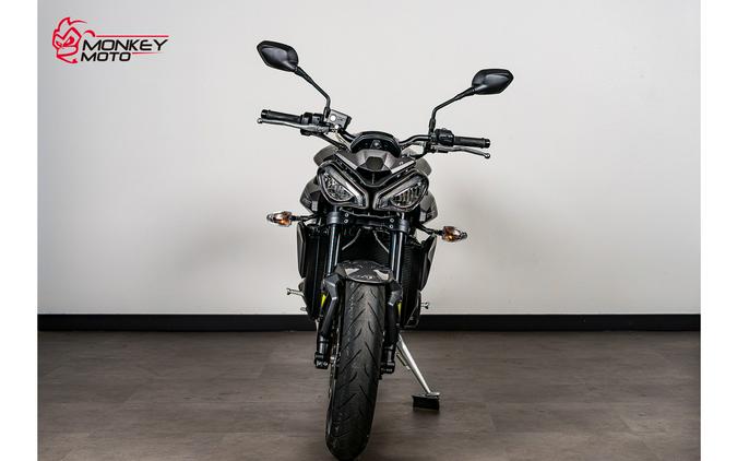 2024 Triumph Street Triple 765 R