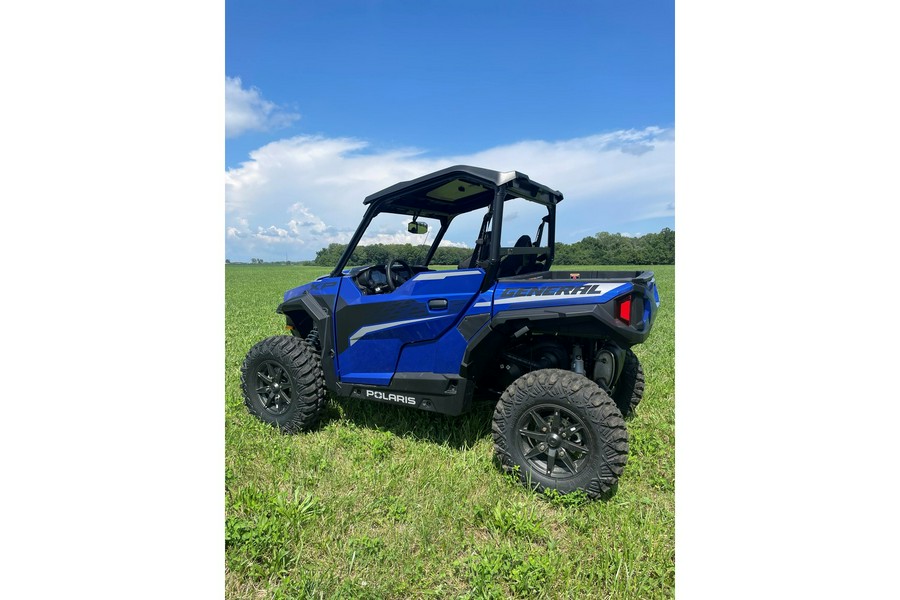 2024 Polaris Industries GENERAL® XP 1000 Premium