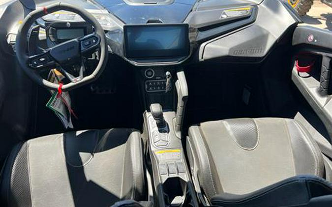 2025 Can-Am Maverick R MAX X RS with Smart-Shox