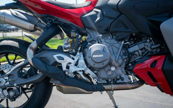 2026 Ducati Streetfighter V2 S V2 S
