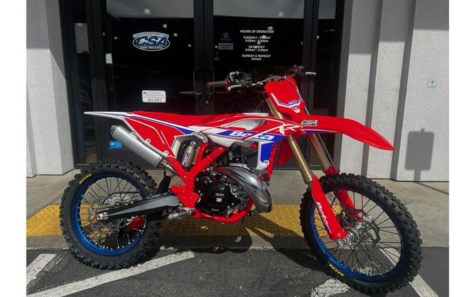 2026 RX 350 - Beta Motorcycles