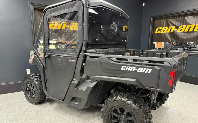 2025 Can-Am Defender DPS HD9
