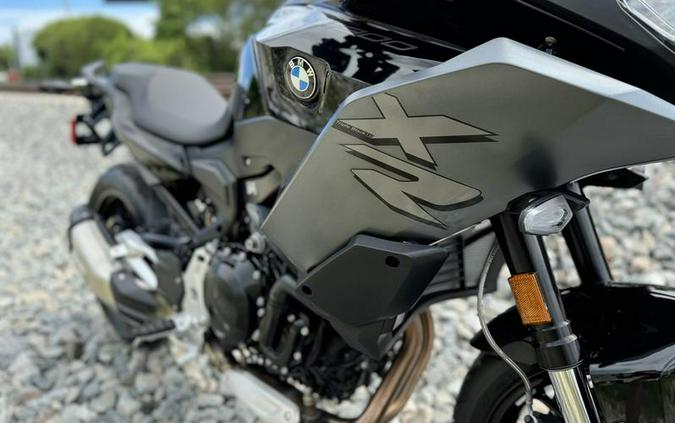 2023 BMW F 900 XR Triple Black