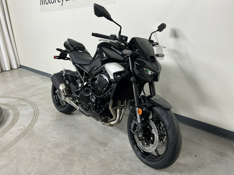 2025 Kawasaki Z900 ABS (ZR900SSFNN)