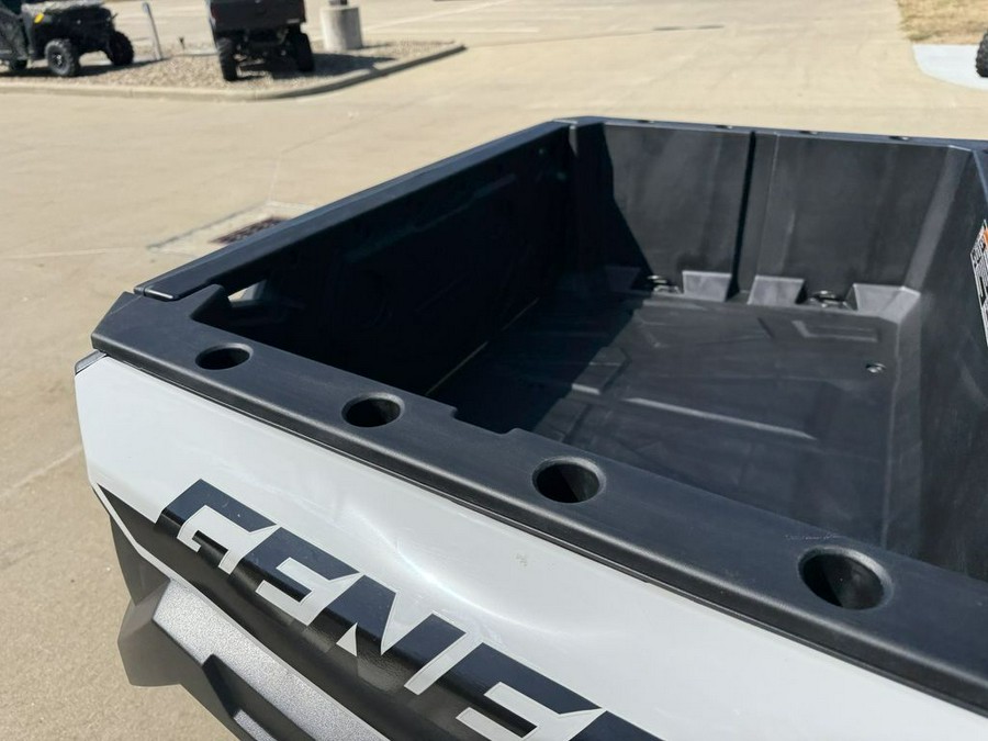2025 Polaris® General 4 1000 Sport